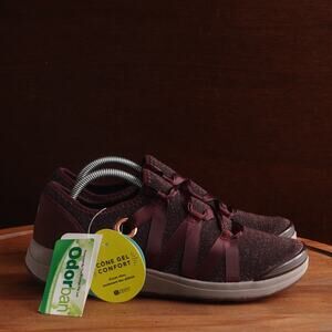 BZees Shoes WMS SZ 8 W Burgundy Inspire Ribbon Lace Walking Comfort Sneakers NWT